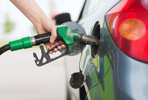 PrBild_UFOP_Tanken_biodiesel_154471376.jpg